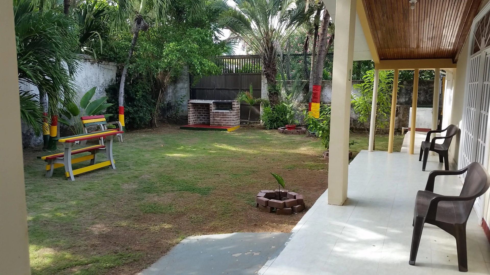 Posada & Hostal Miss Marlly
