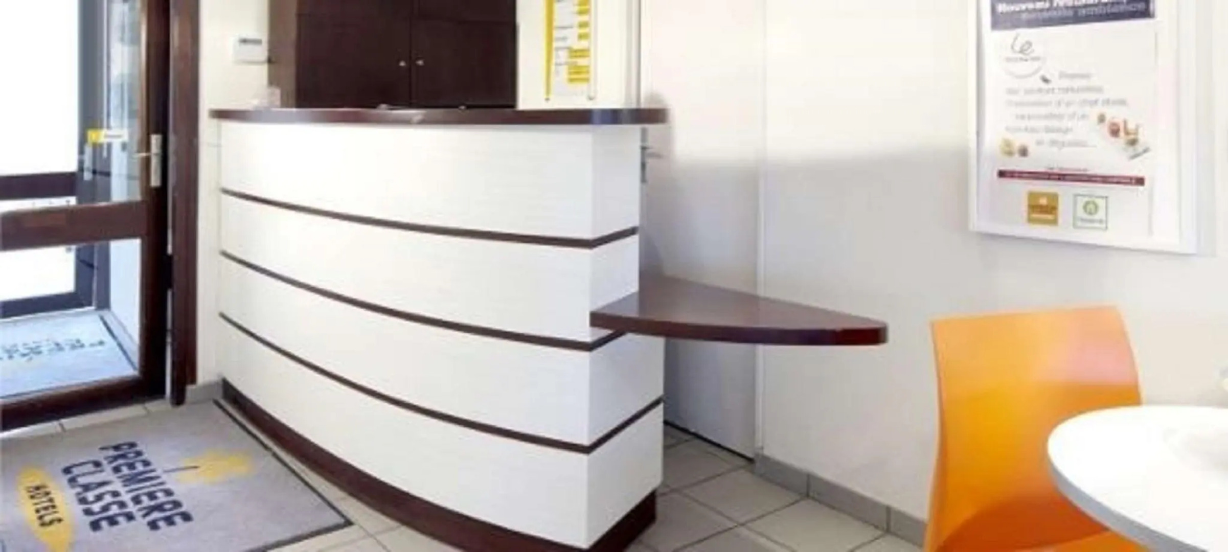 Premiere Classe Bourges (6 kms du centre-ville)