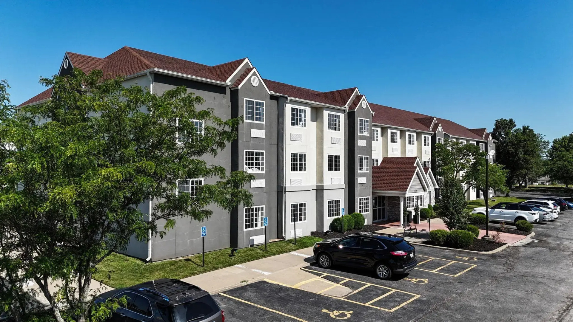 Sonesta Essential Hotels & Suites Kansas City/Blue Springs