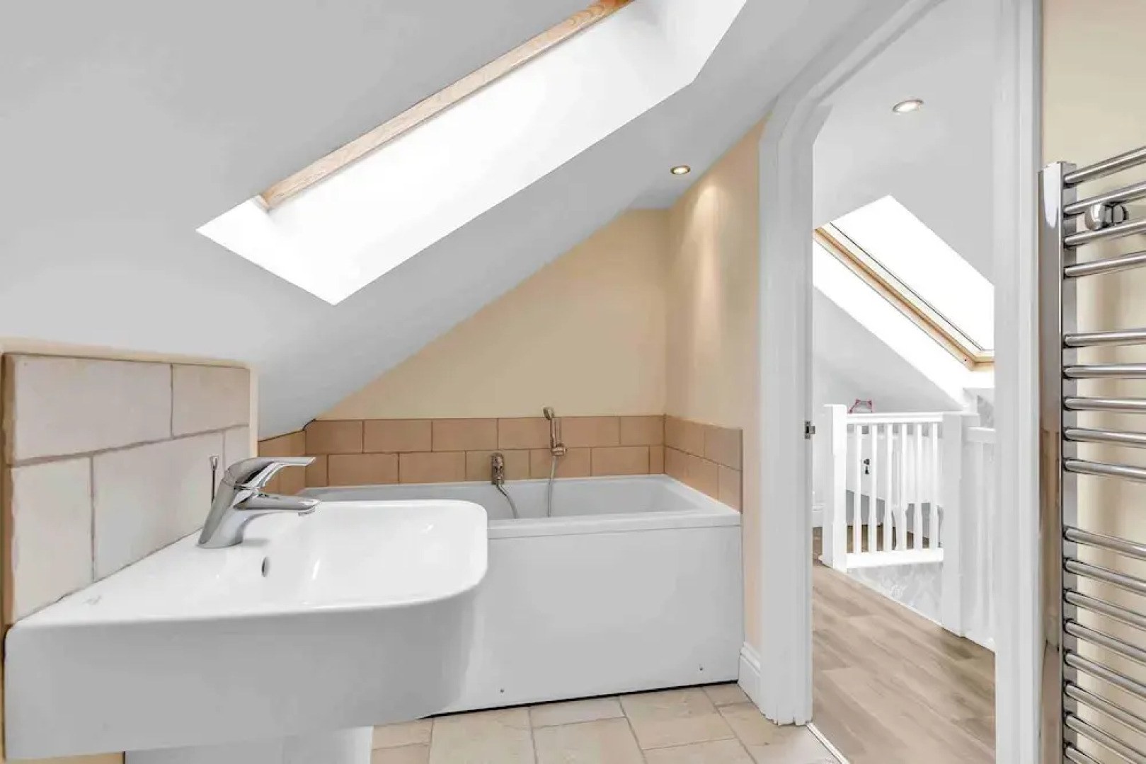 Sea Downs House With Free Parking By My Getaways