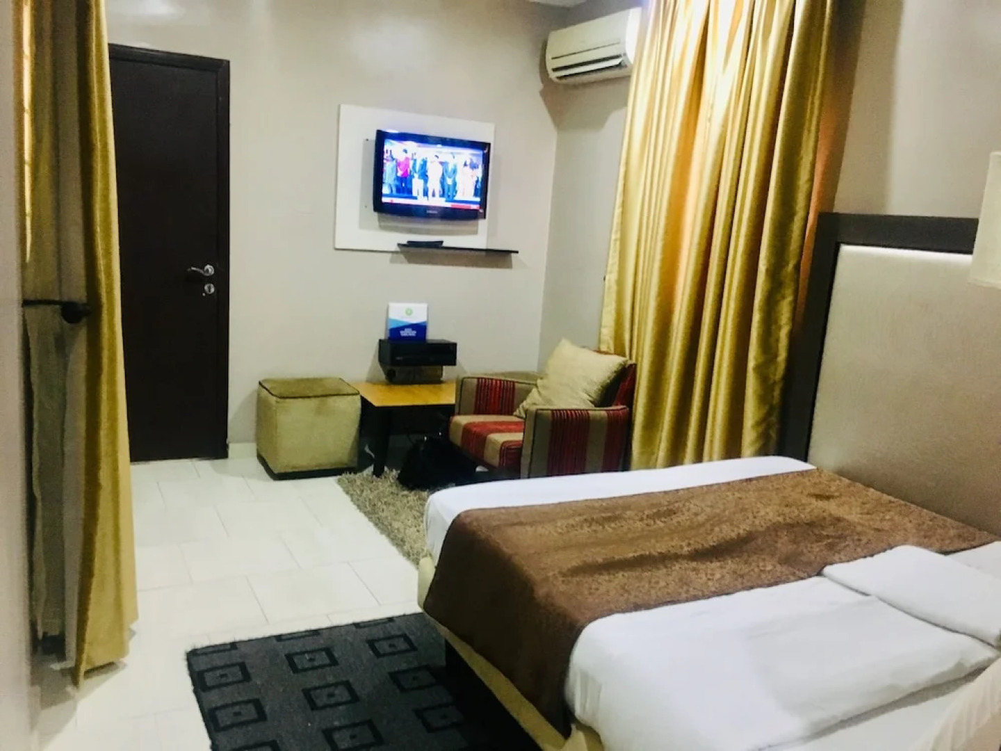 Home Gate Resort Limited