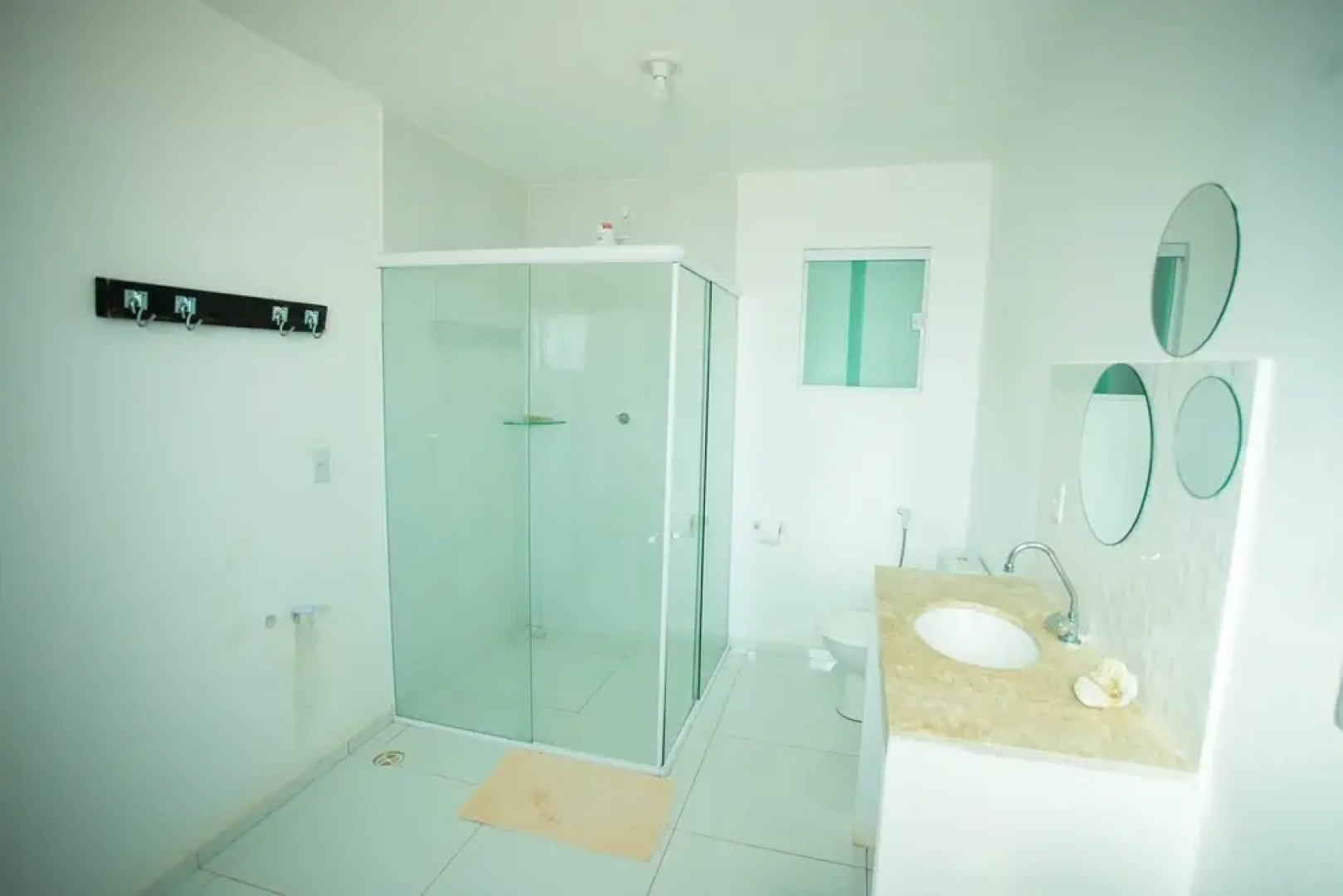 Chal com Mezanino 400m do mar e rea Gourmet