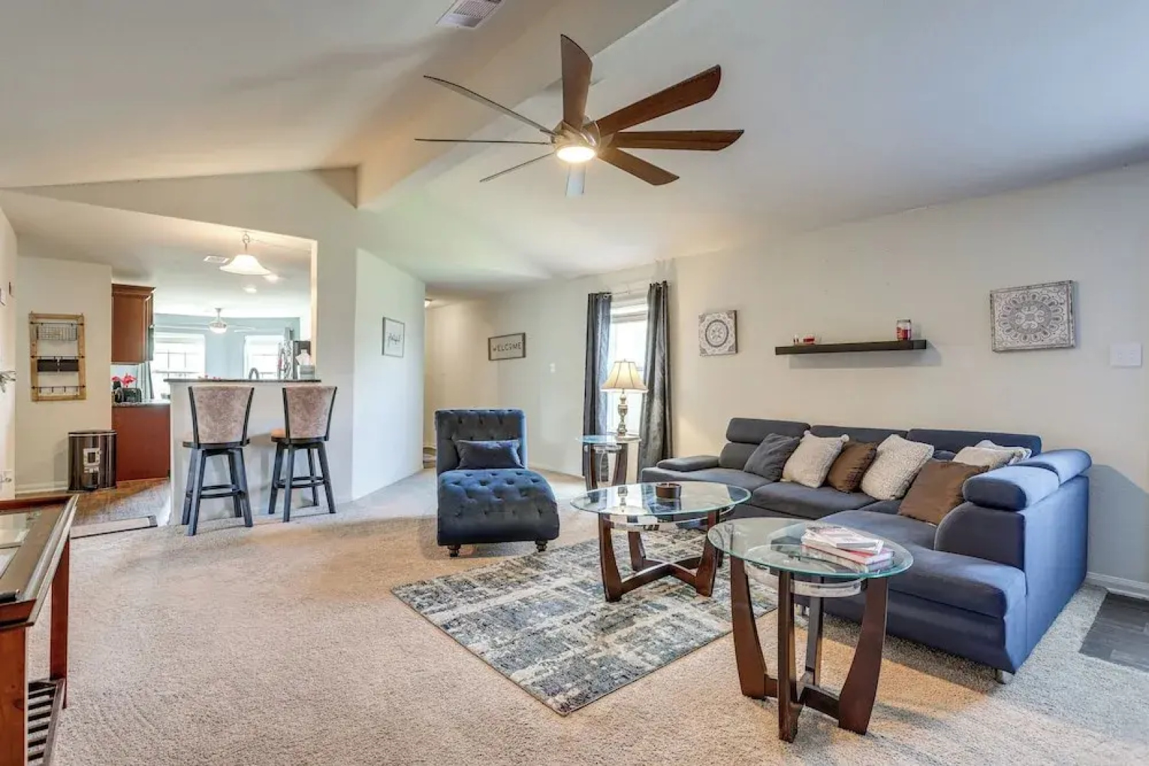 12 Mi to Beach: Texas Gulf Coast Home w/ Fire Pit