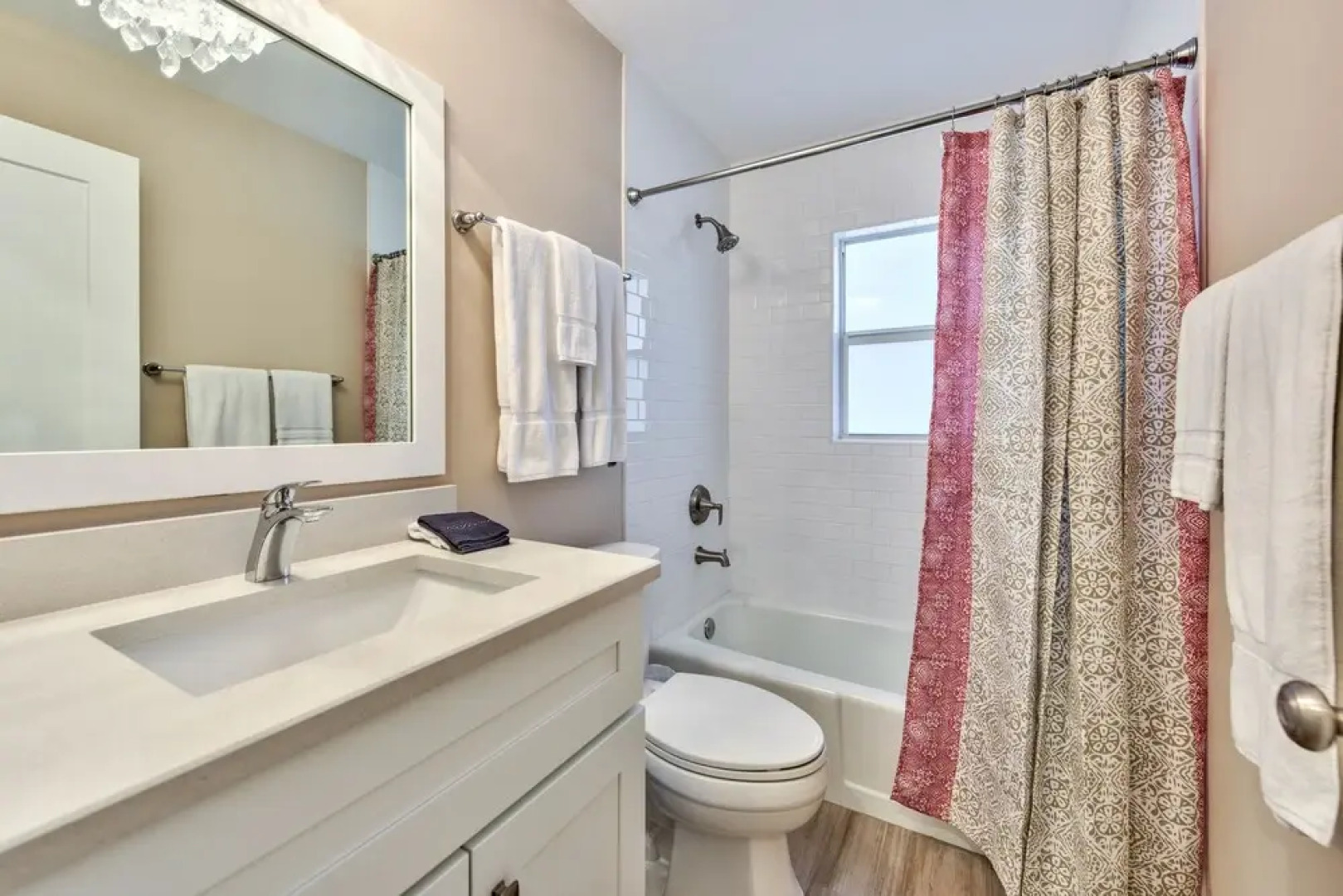 Avola  Vacation Rental by NFVH