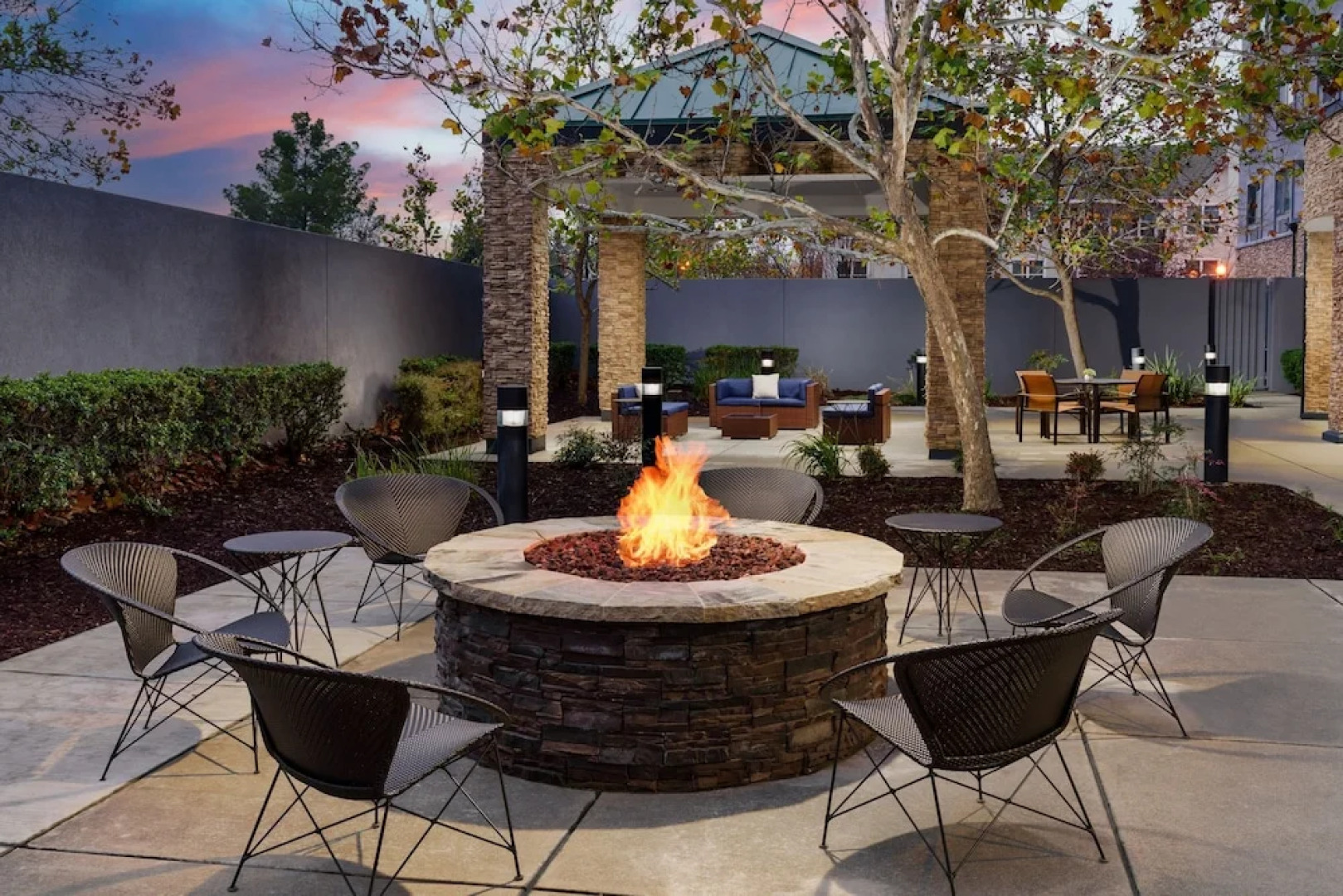 Courtyard Sacramento Folsom