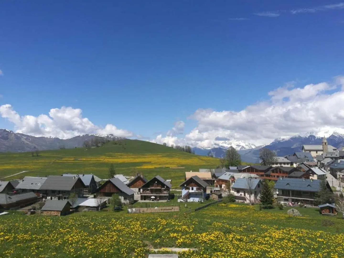 Chalet Albiez-Montrond, 4 pièces, 8 personnes - FR-1-618-16