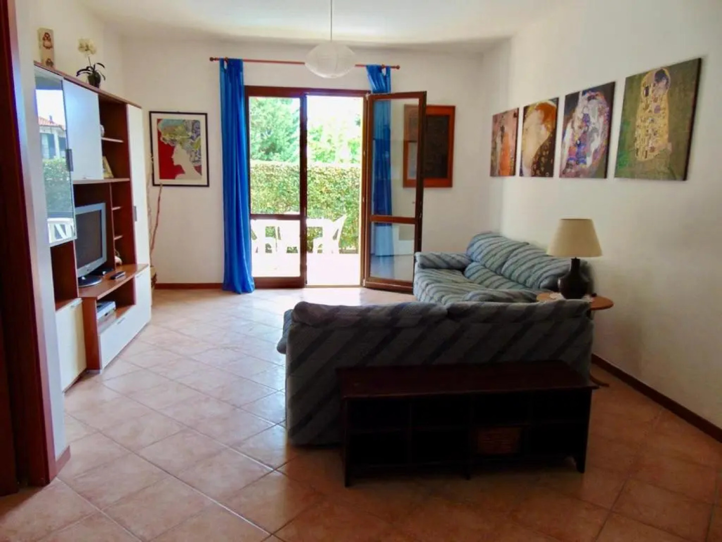 N243 - Numana, trilocale in residence con piscina