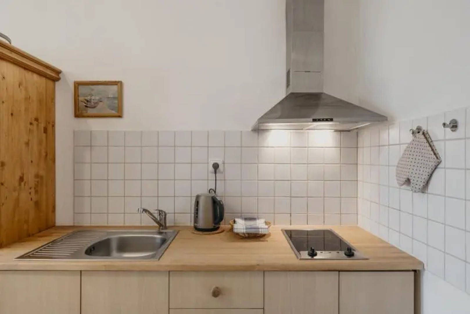 Apartmán 3, Suvorovova 158