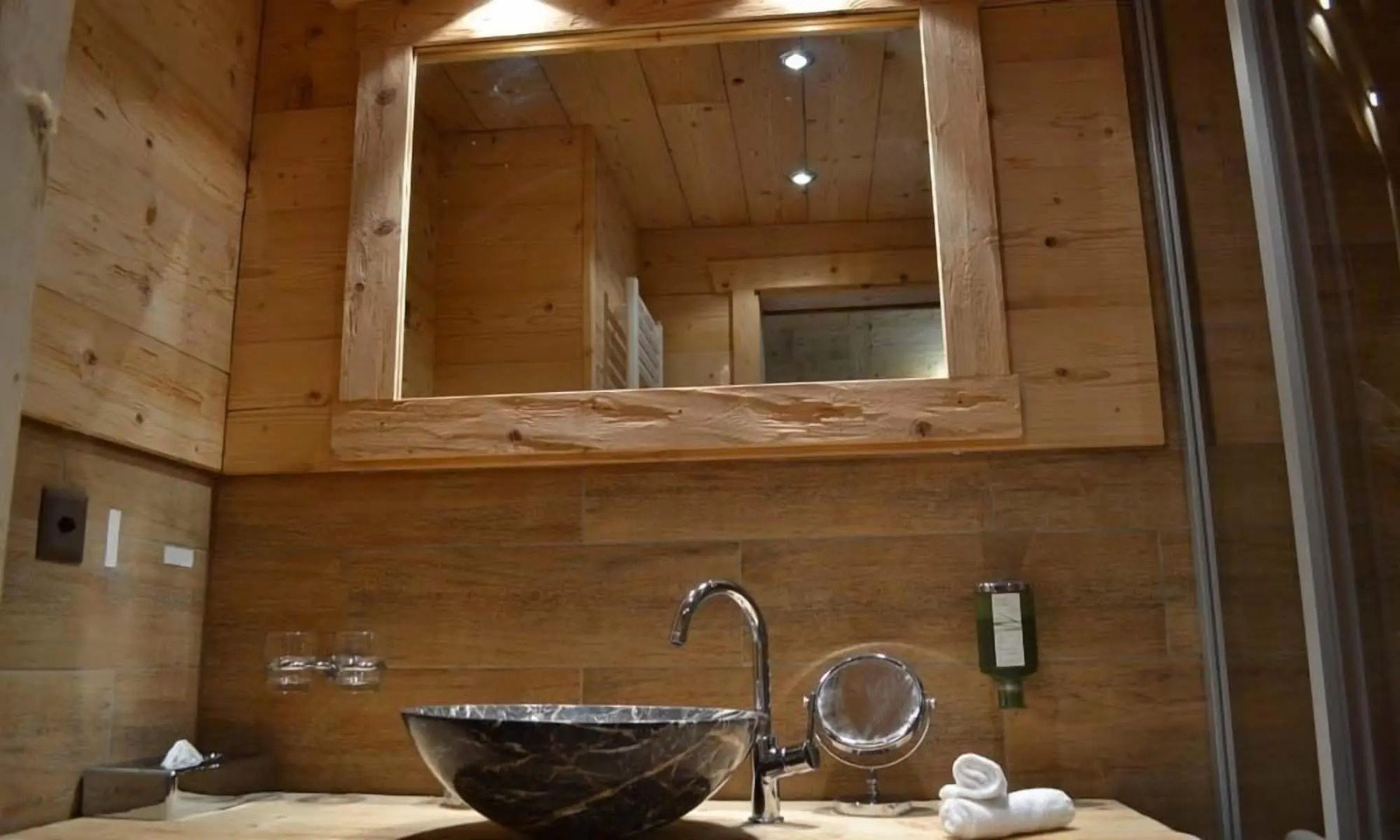 Waldhotel Doldenhorn