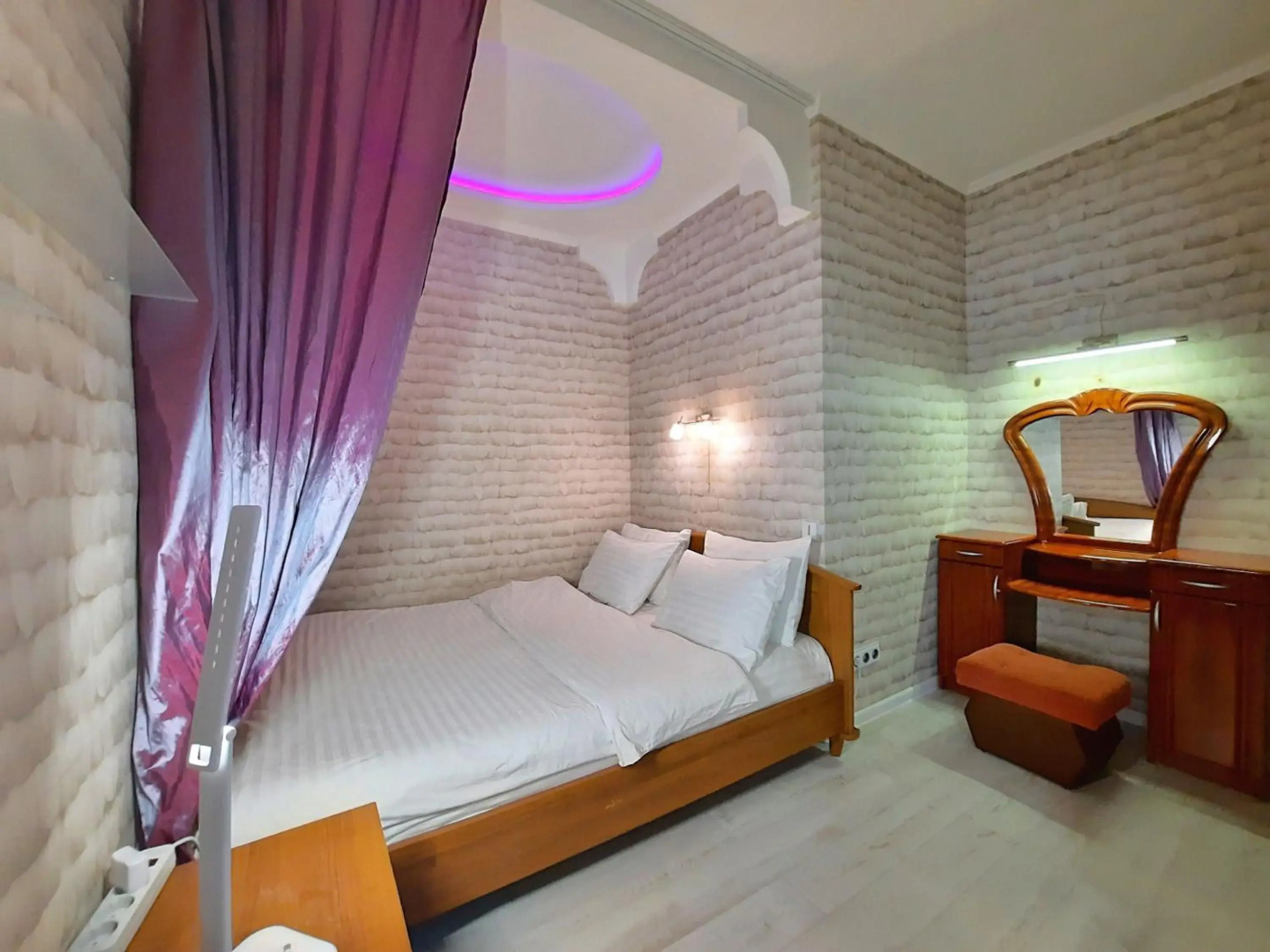 Alex Apartment Сеть апартаментов Бесконтактное заселение 24-7