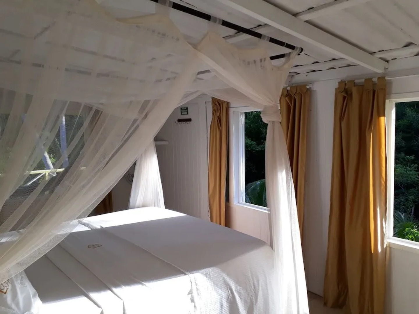 Yellow Home Casa Baja