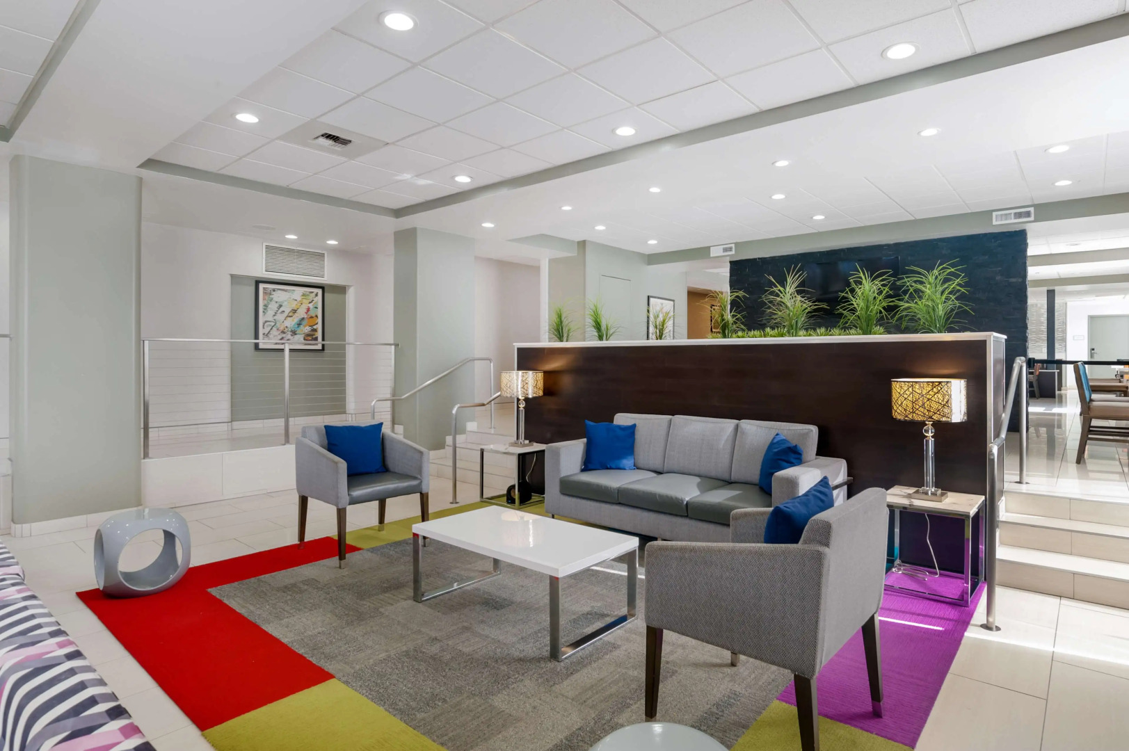 Best Western Plus Commerce Hotel