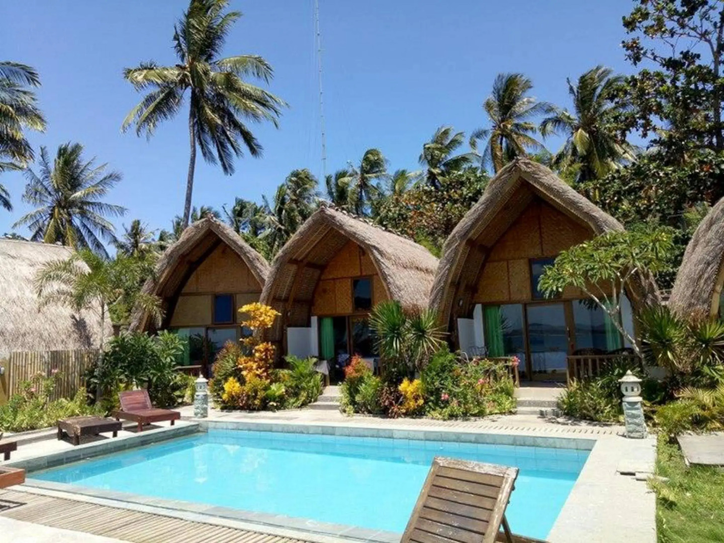 Krisna Bungalows & Restaurant