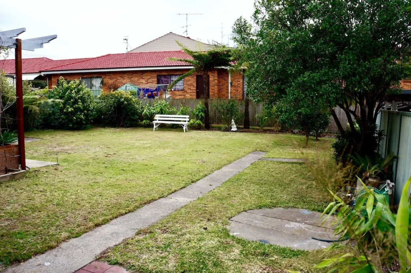 Sandy Point Road, 98, Eden by the Bay