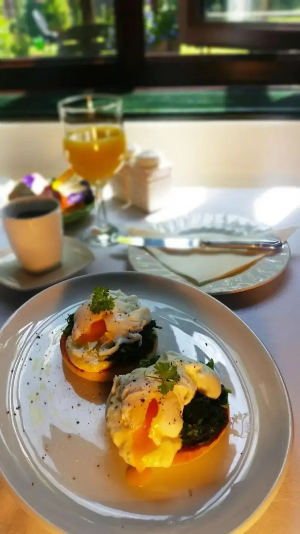 Milton's Country Lodge