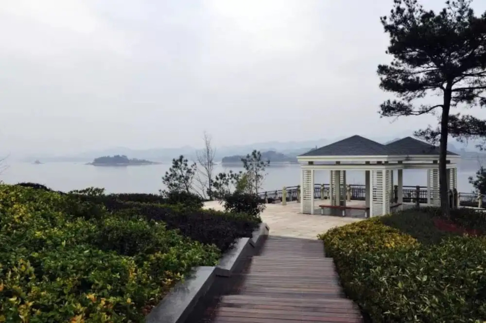 Hangzhou ZTG Ming Ting Hotel Thousand-Island Lake