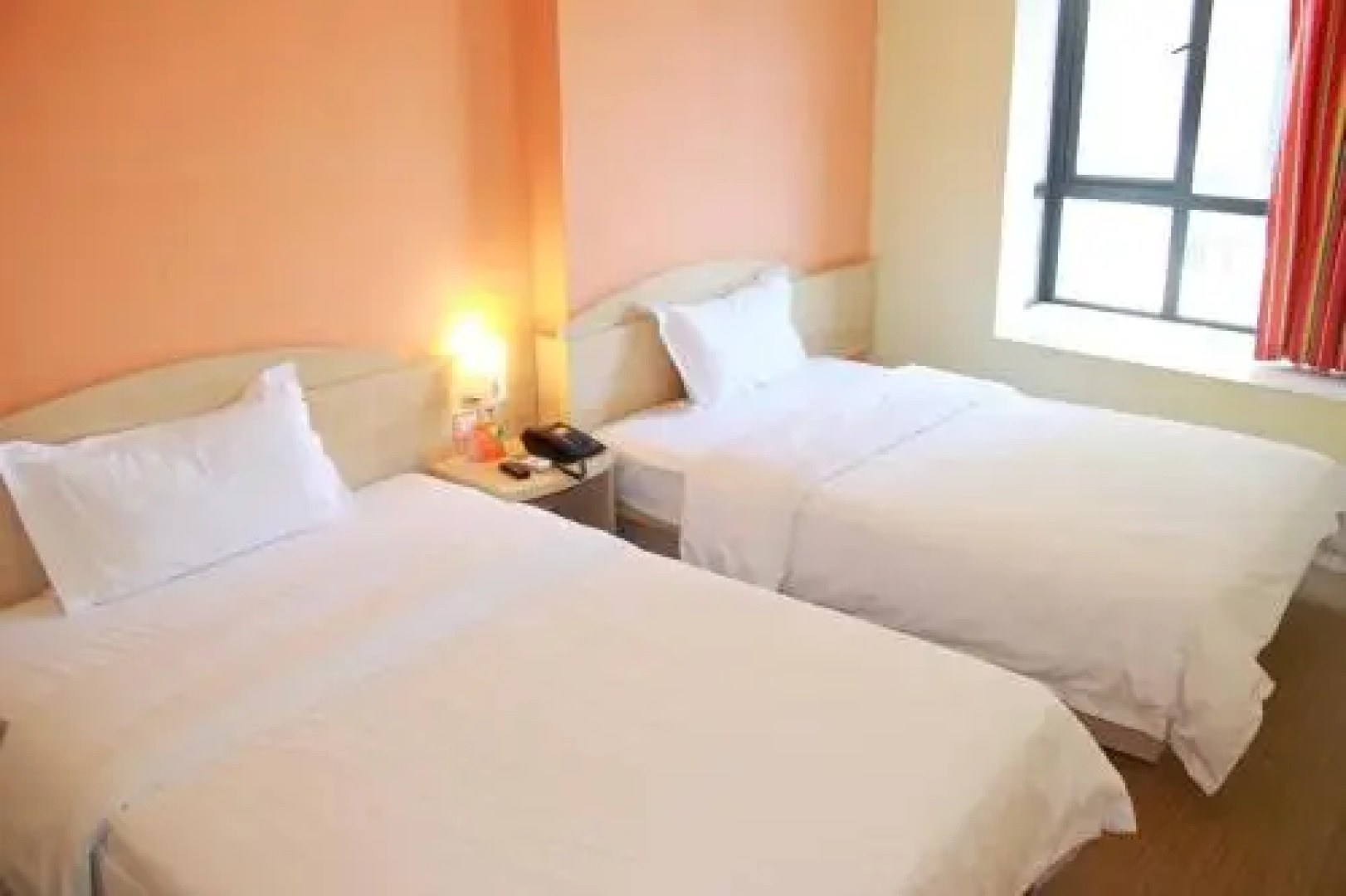 7Days Inn Dongying Dongcheng Yunhe Road Mobile Square
