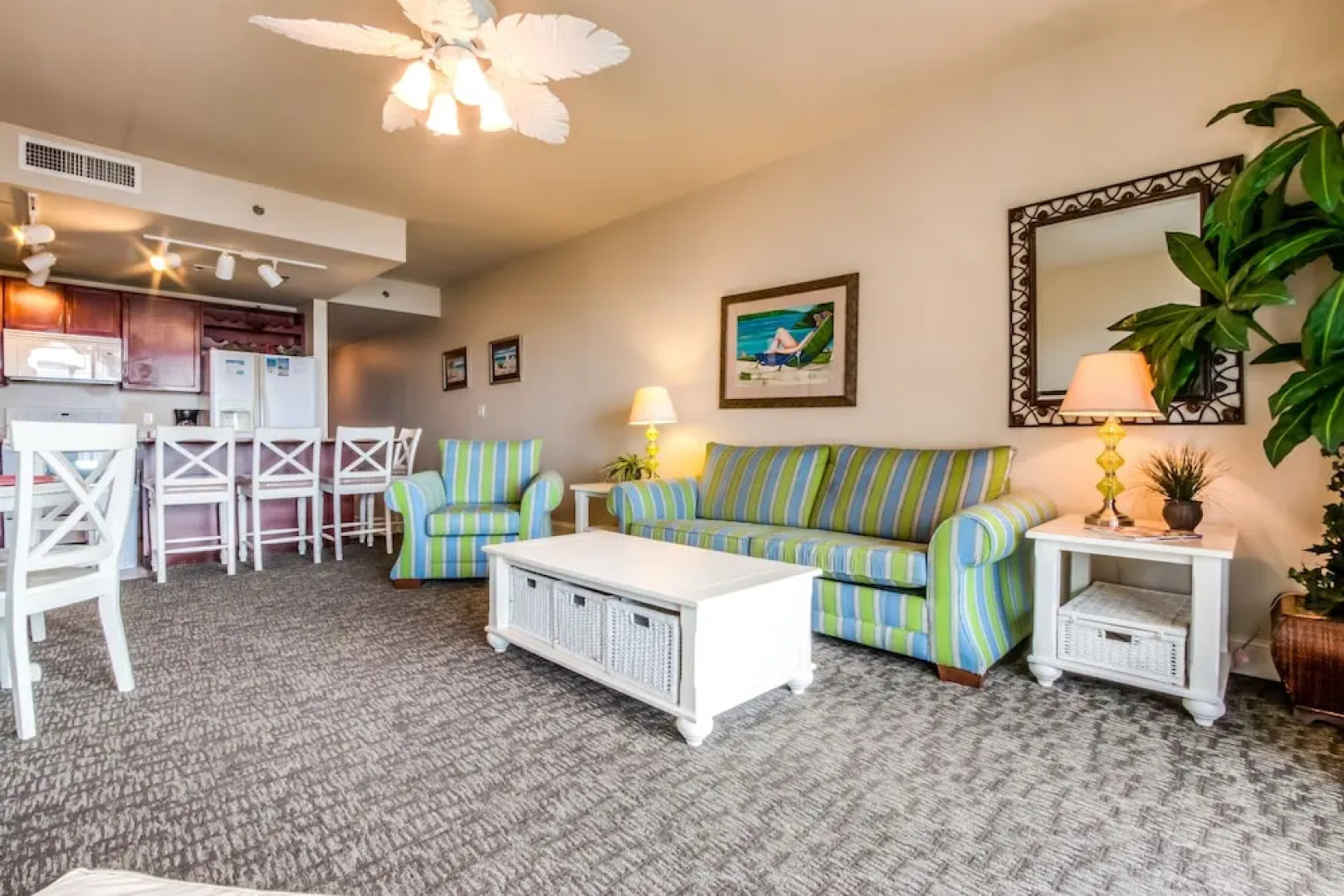 Laketown Wharf Resort by Book That Condo