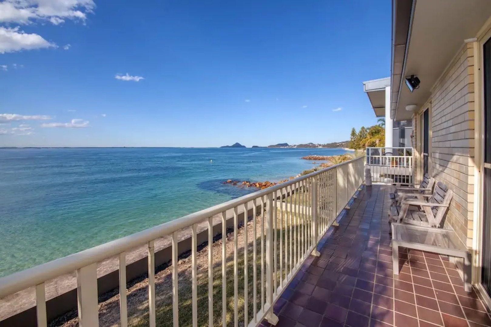 Alcheringa Unit 3 & 4, 32 Sandy Point Road