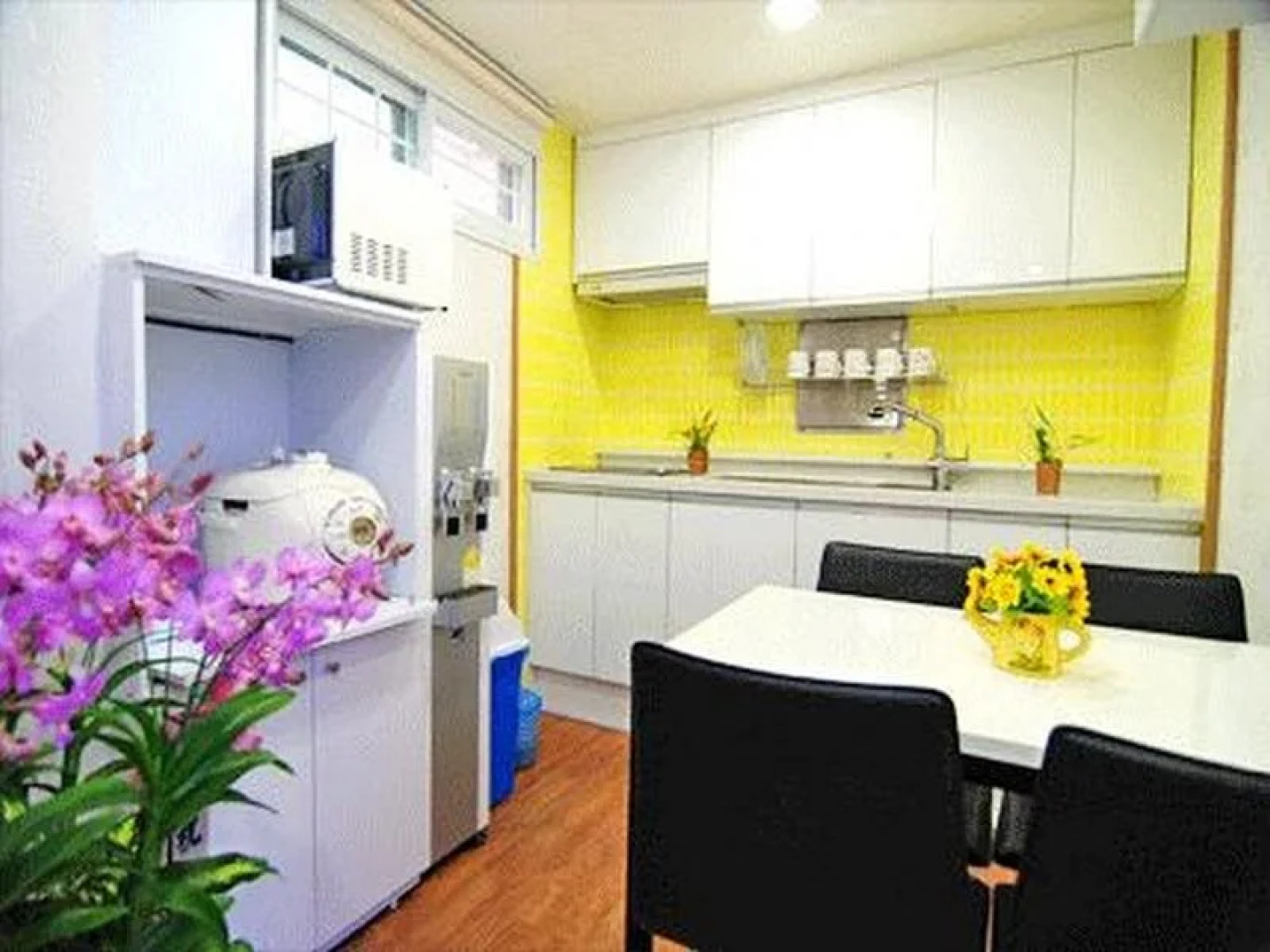 Elm Tree Guesthouse Myeongdong