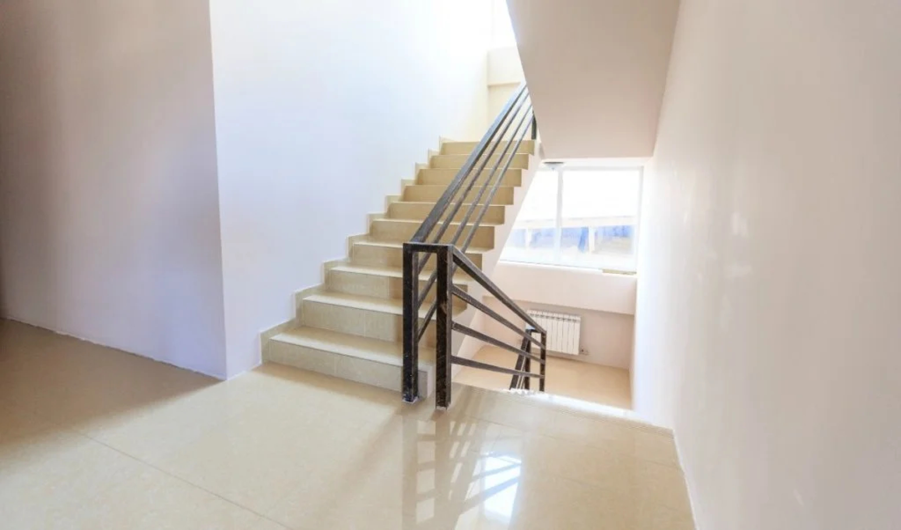 Esse House