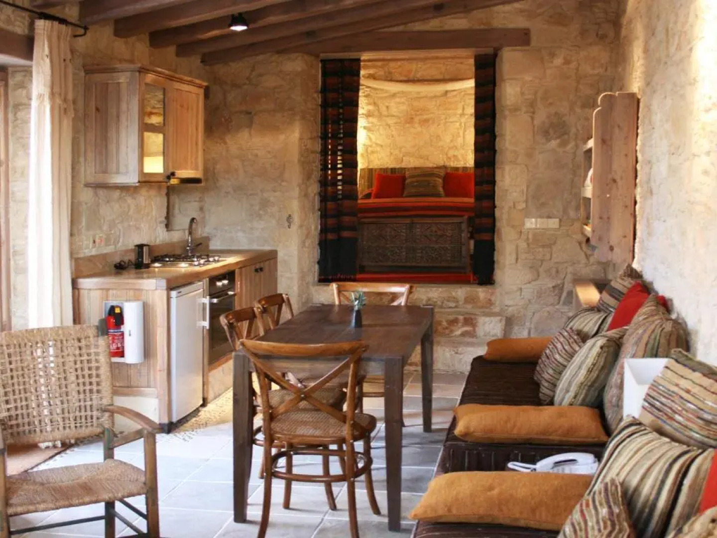 Apokryfo Traditional Guesthouse