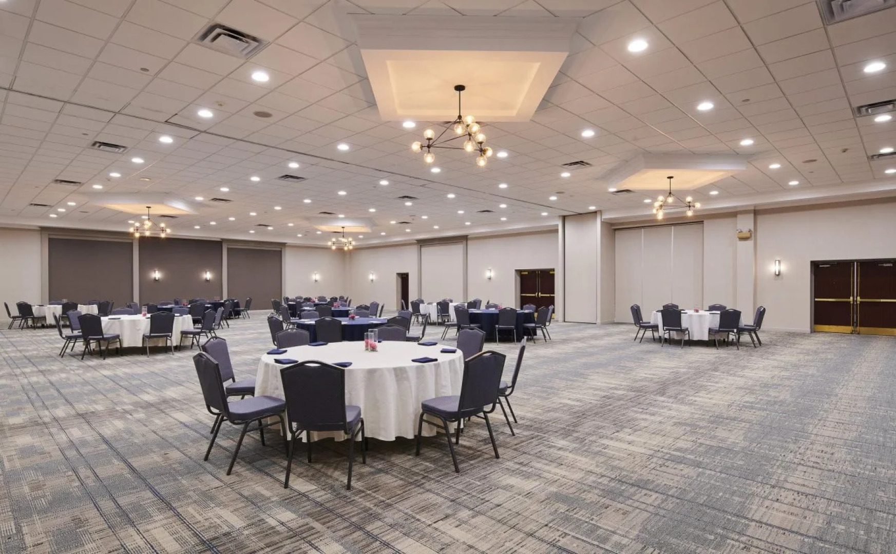 Four Points by Sheraton Cleveland-Eastlake