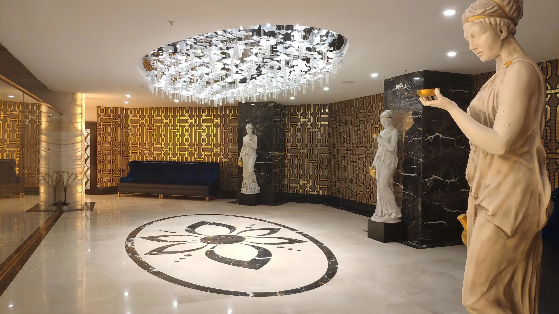 Granada Luxury Beach 