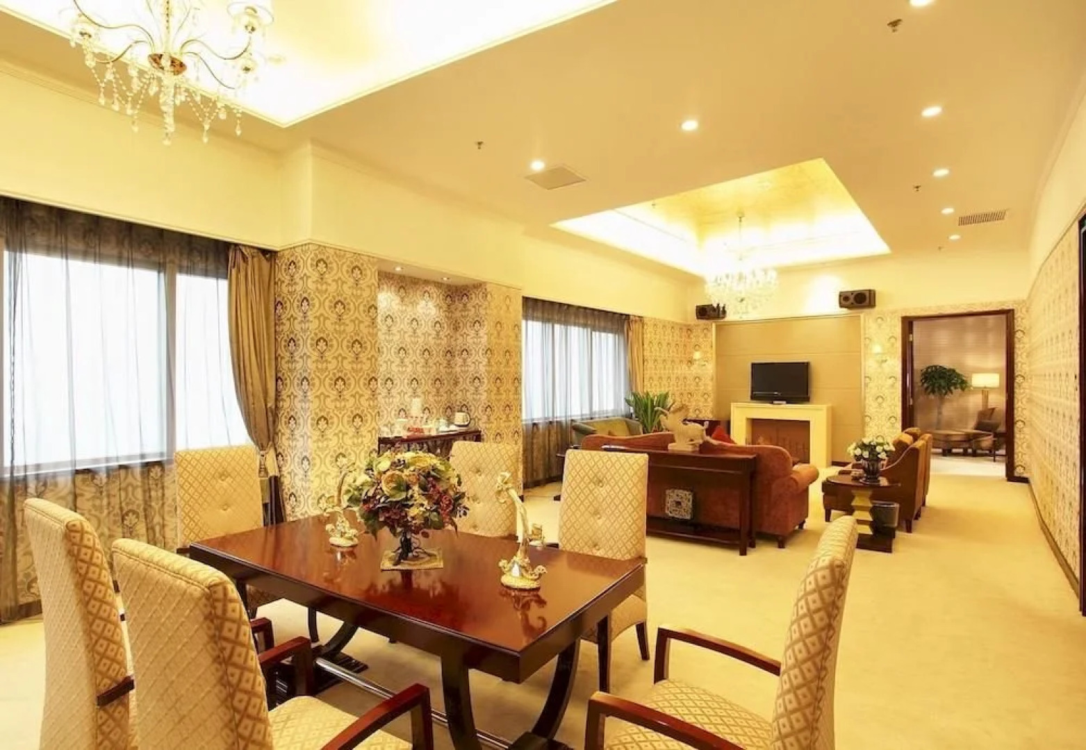 Zhengzhou Weilai Conifer Hotel