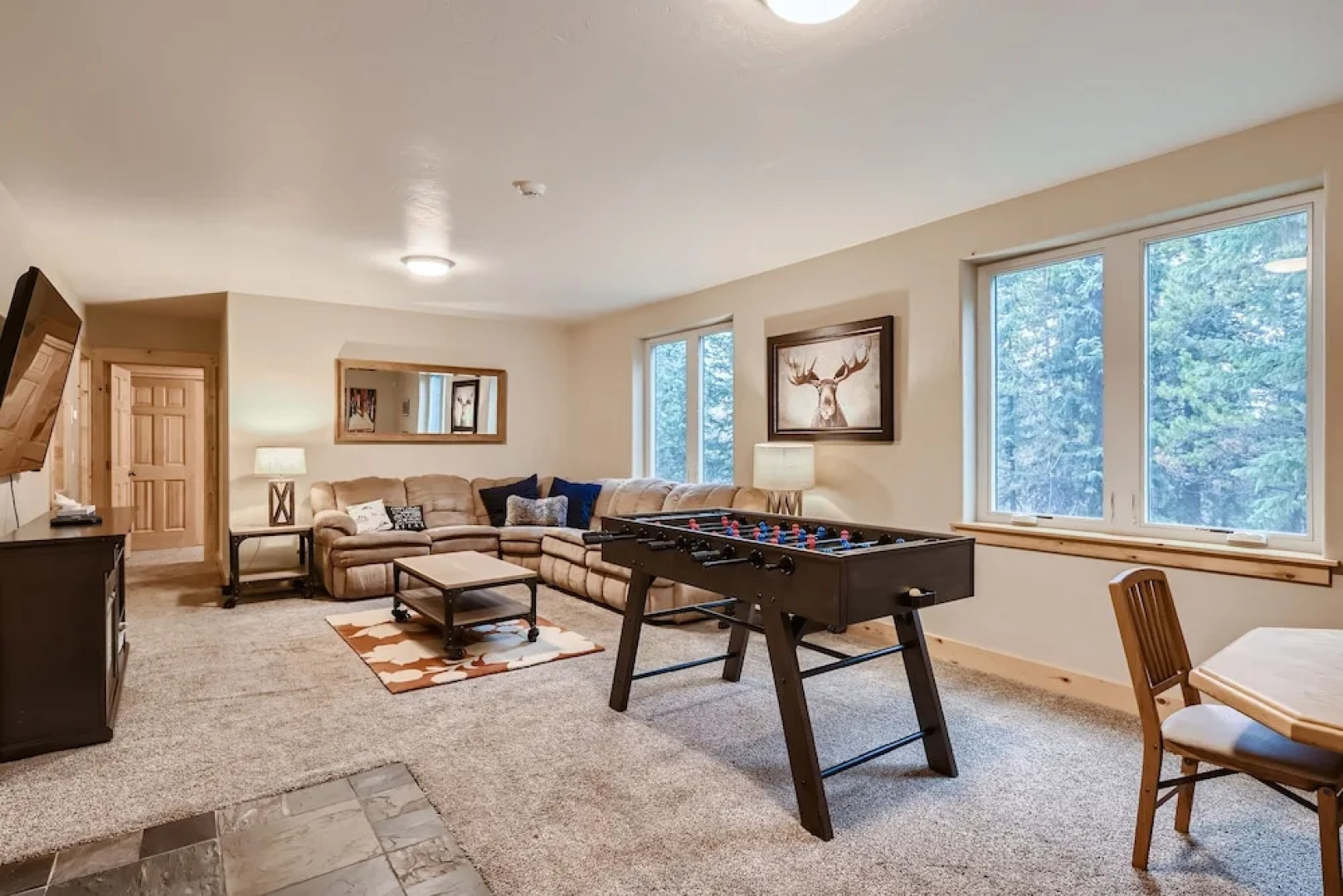 Twin Creek Lodge 7 Bedroom Home by RedAwning