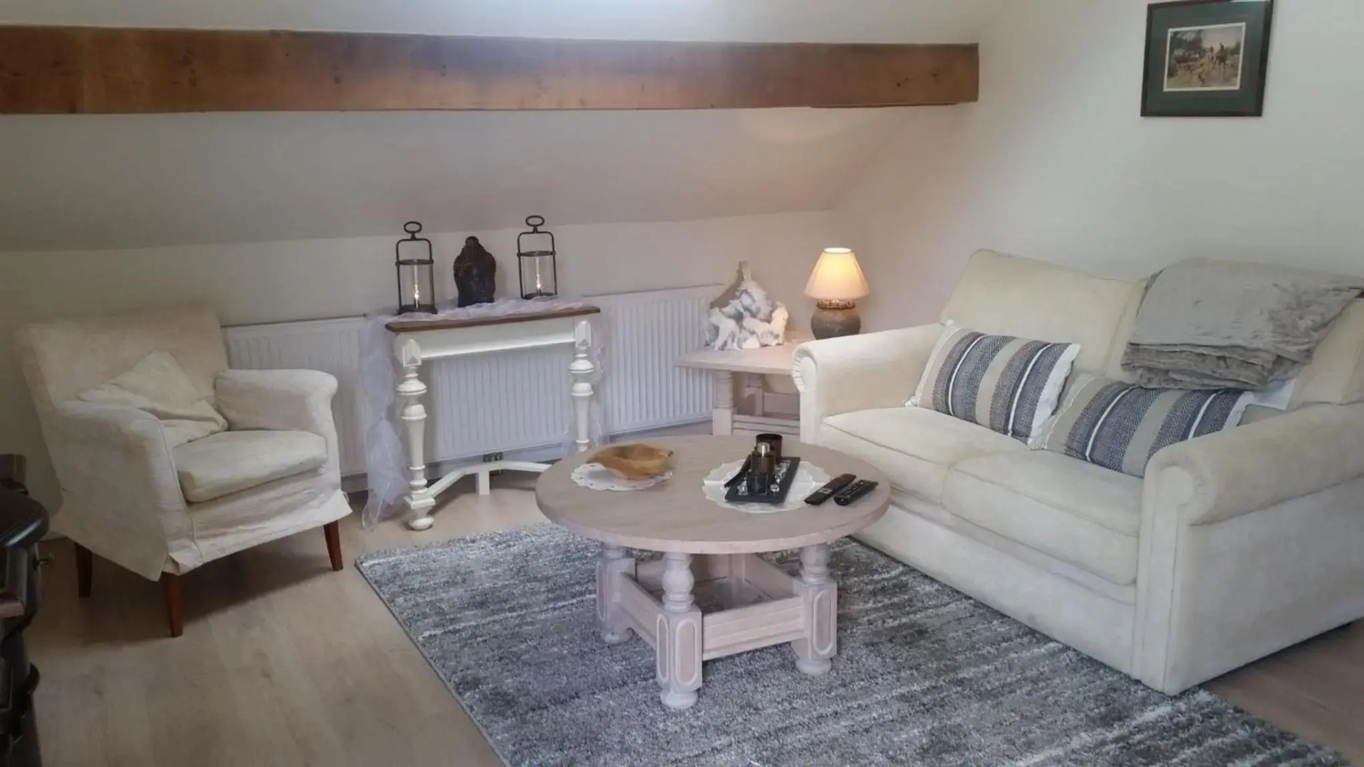 King of Gold Stables appartement met stalling voor 5 paarden