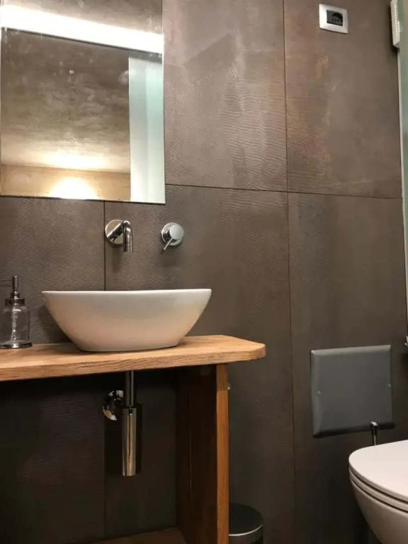 Virasol in Citta, Camera Nuvole (Adults Only)