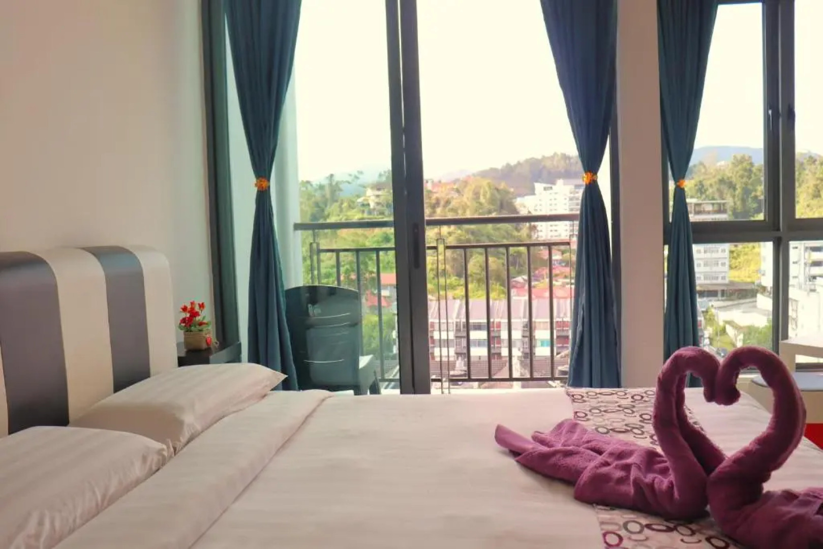 ATS Cameron Hotel & Apartments