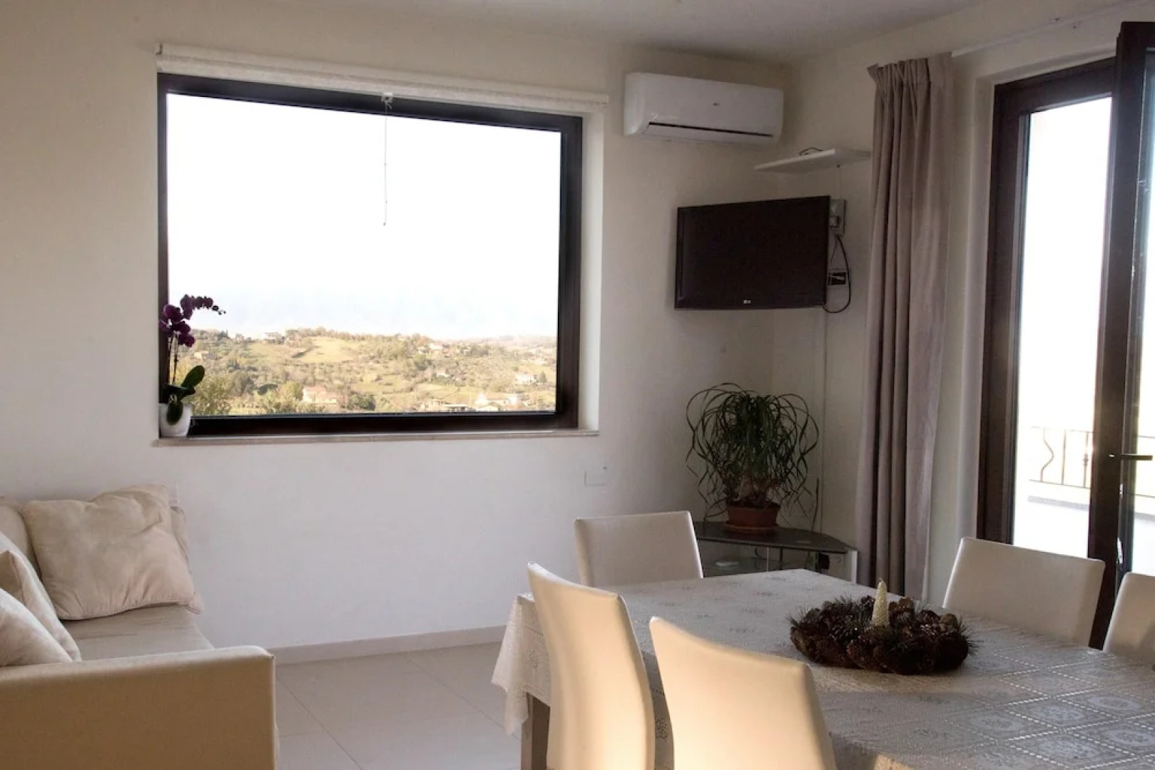 Apartment With 2 Bedrooms in Bosco di Caiazzo, With Wonderful Mountain View, Shared Pool, Enclosed Garden