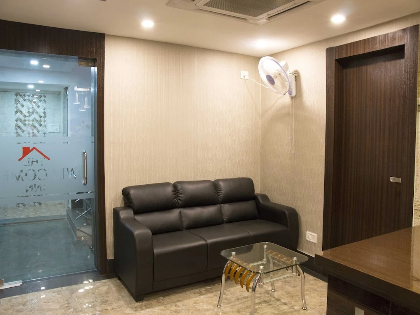 OYO Flagship 4989 The Welcomme Inn