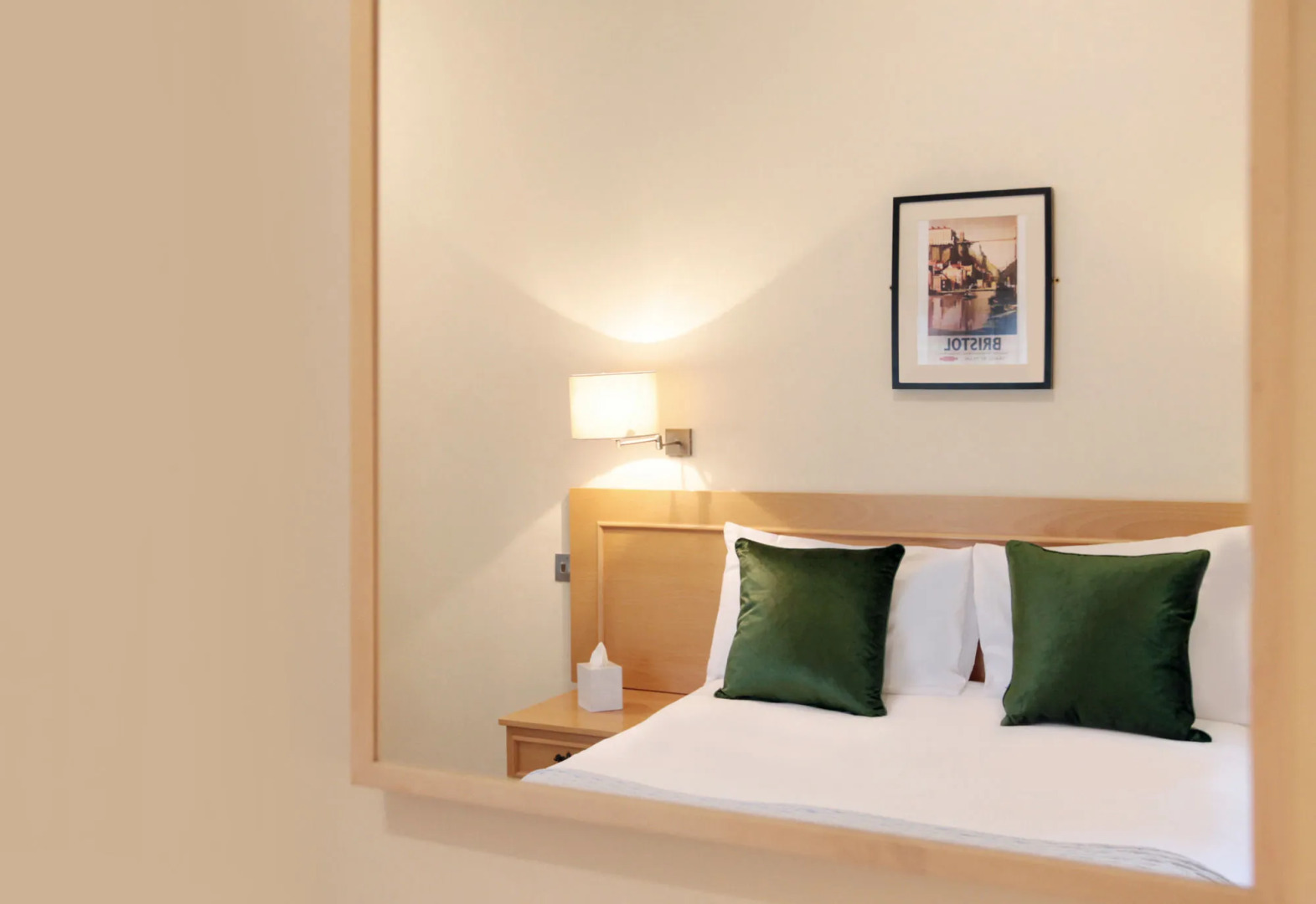 Victoria Square Hotel