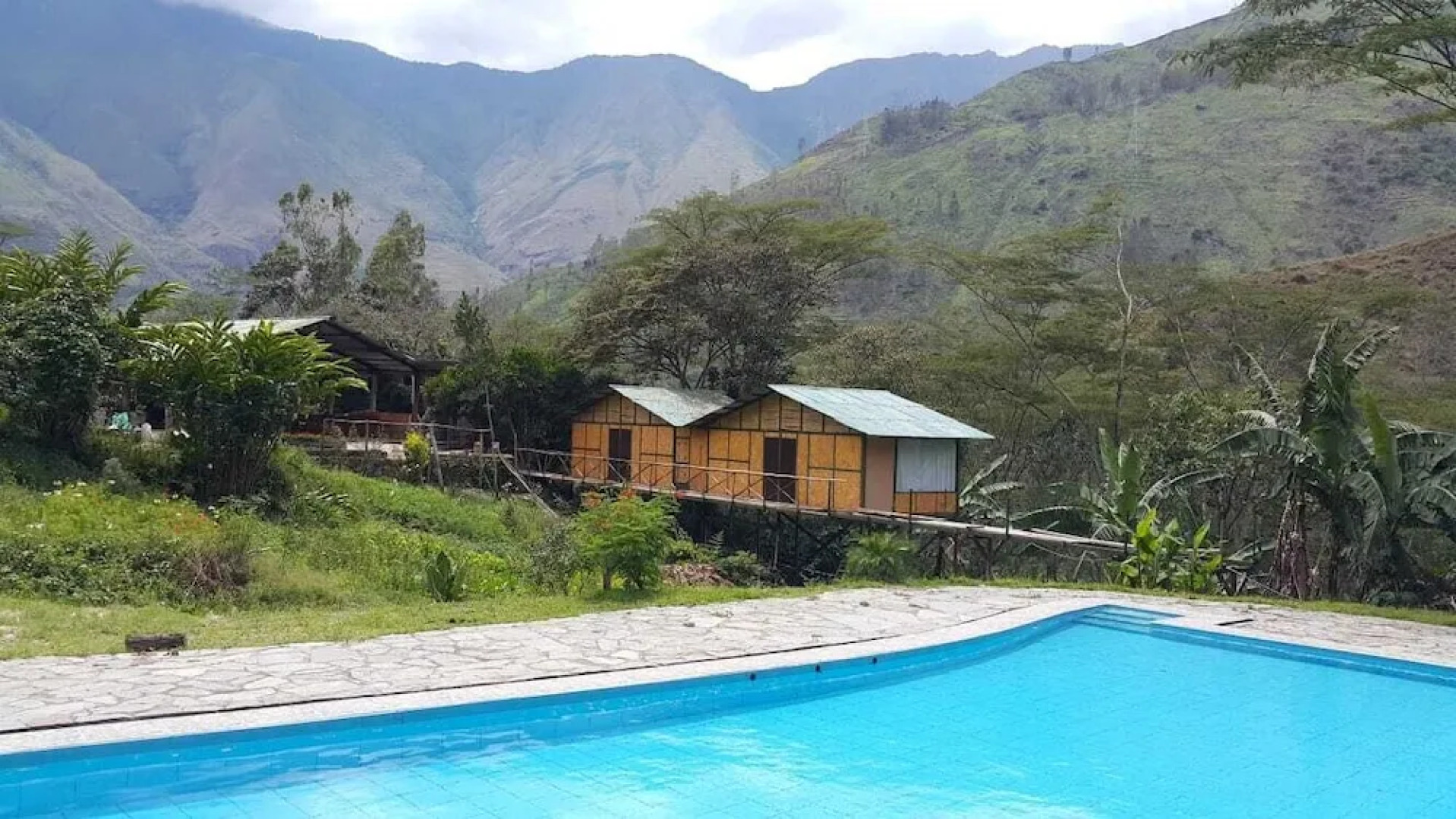 Eco Lodge Restaurant Araplay