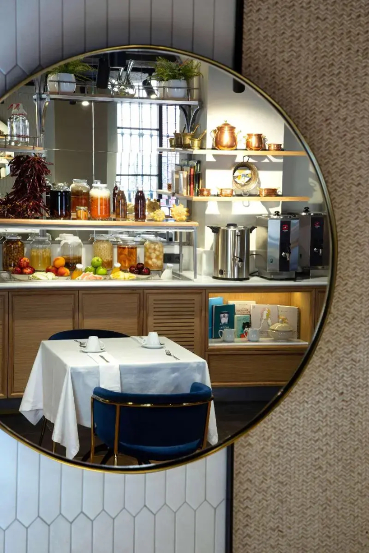 Atocha Hotel Madrid, Tapestry Collection by Hilton
