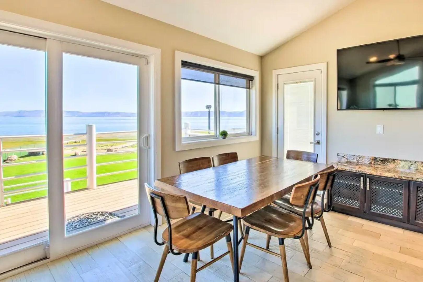 Stunning Waterfront Retreat in Garden City!