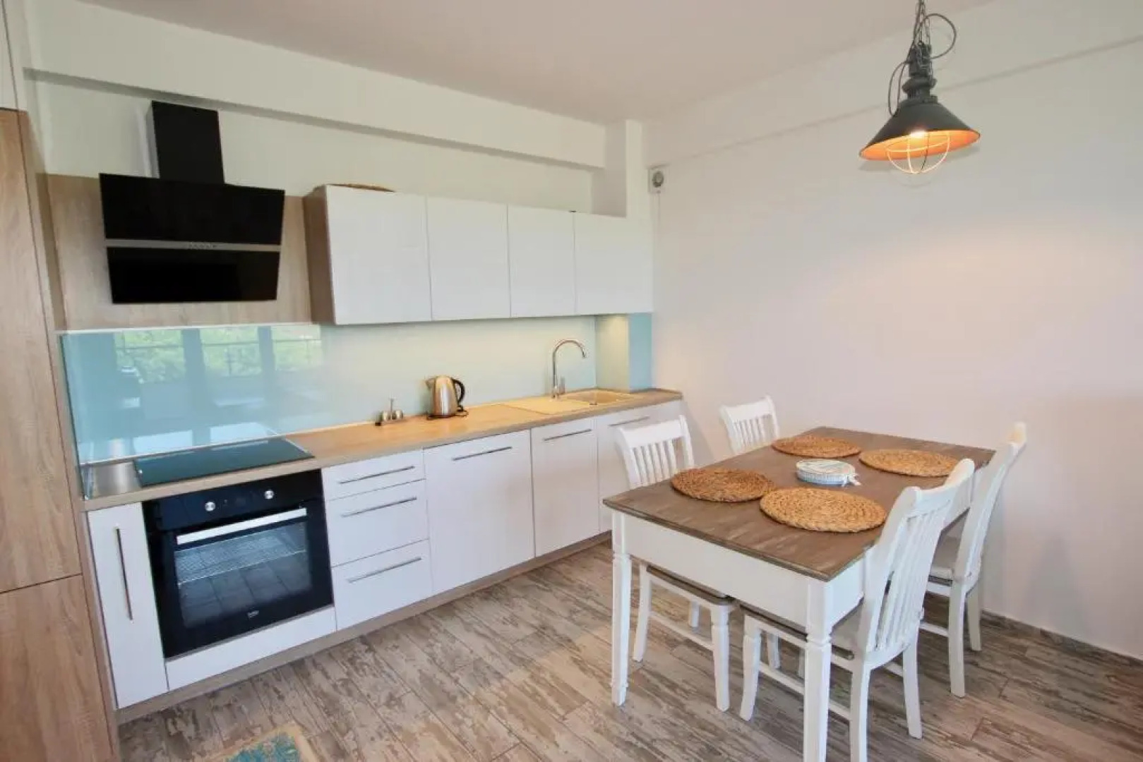 Apartamenty Amon z widokiem na morze