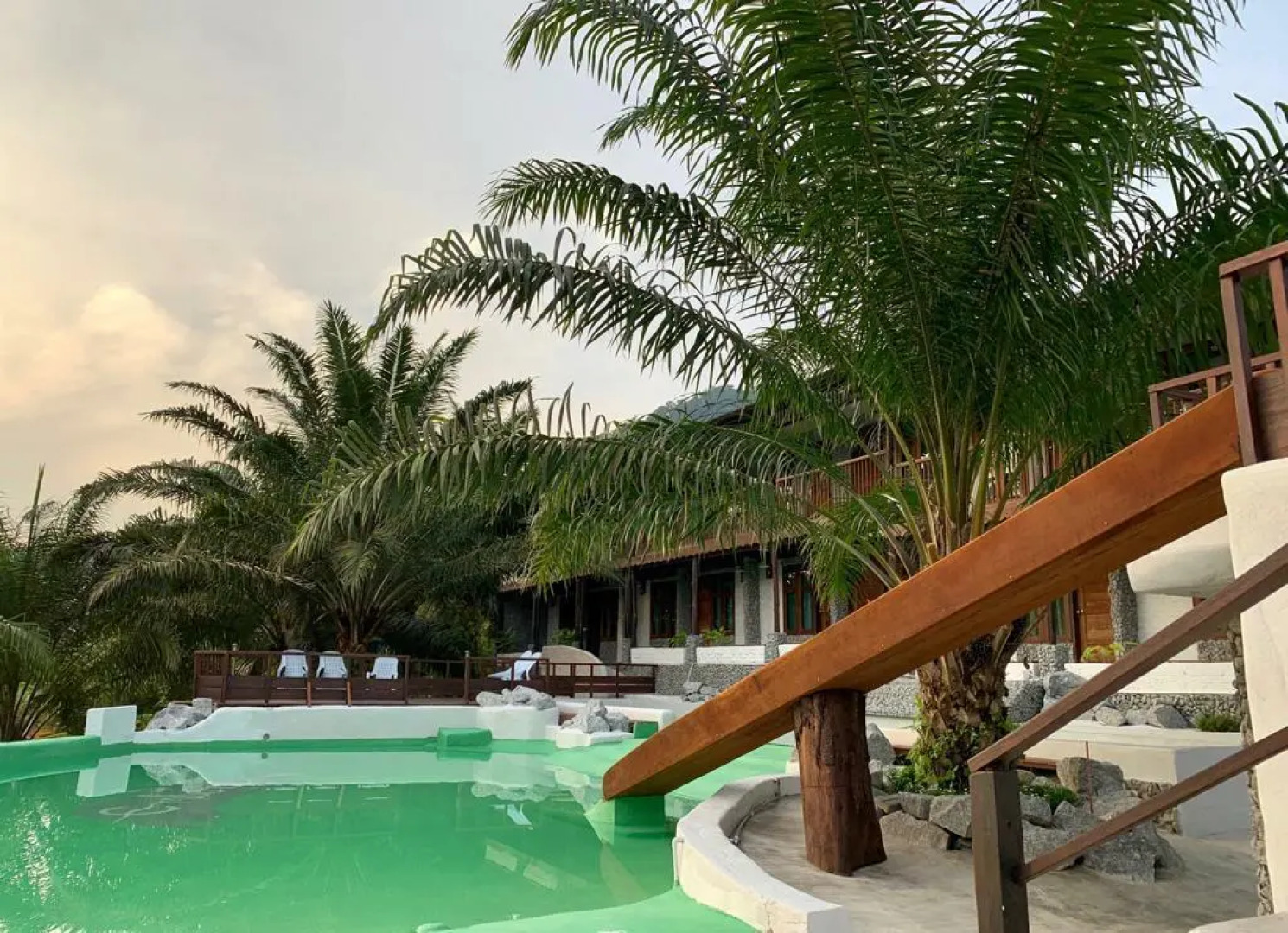 Embun Resort Lake Sahom