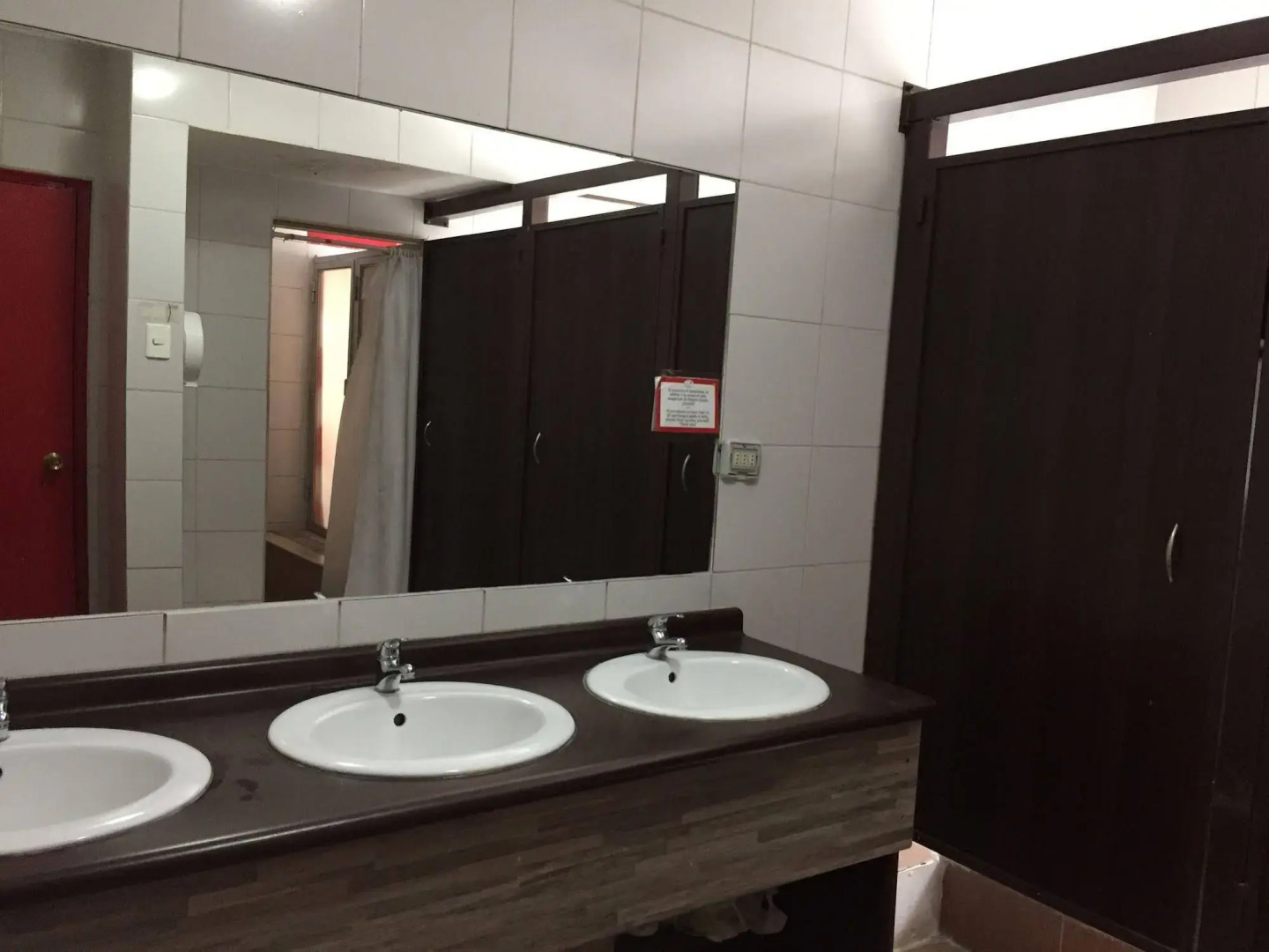 Travellers Place Hostel