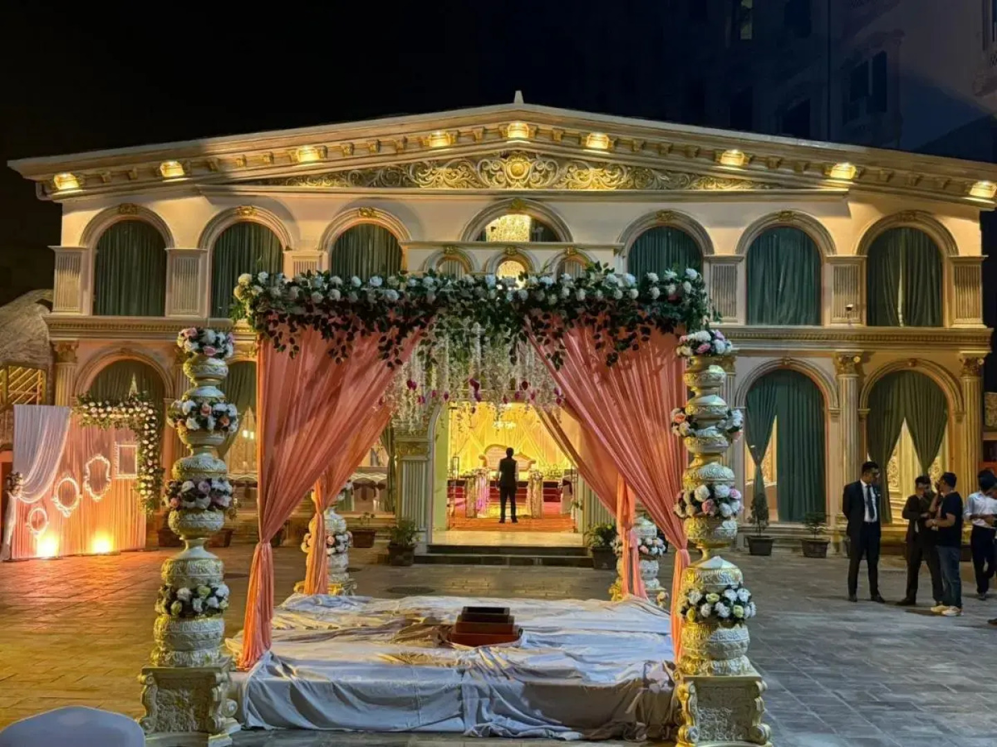 Diamond Palace Lords Plaza