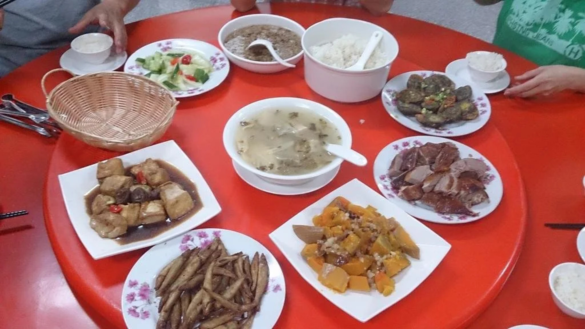 Deren Tea Garden B&B