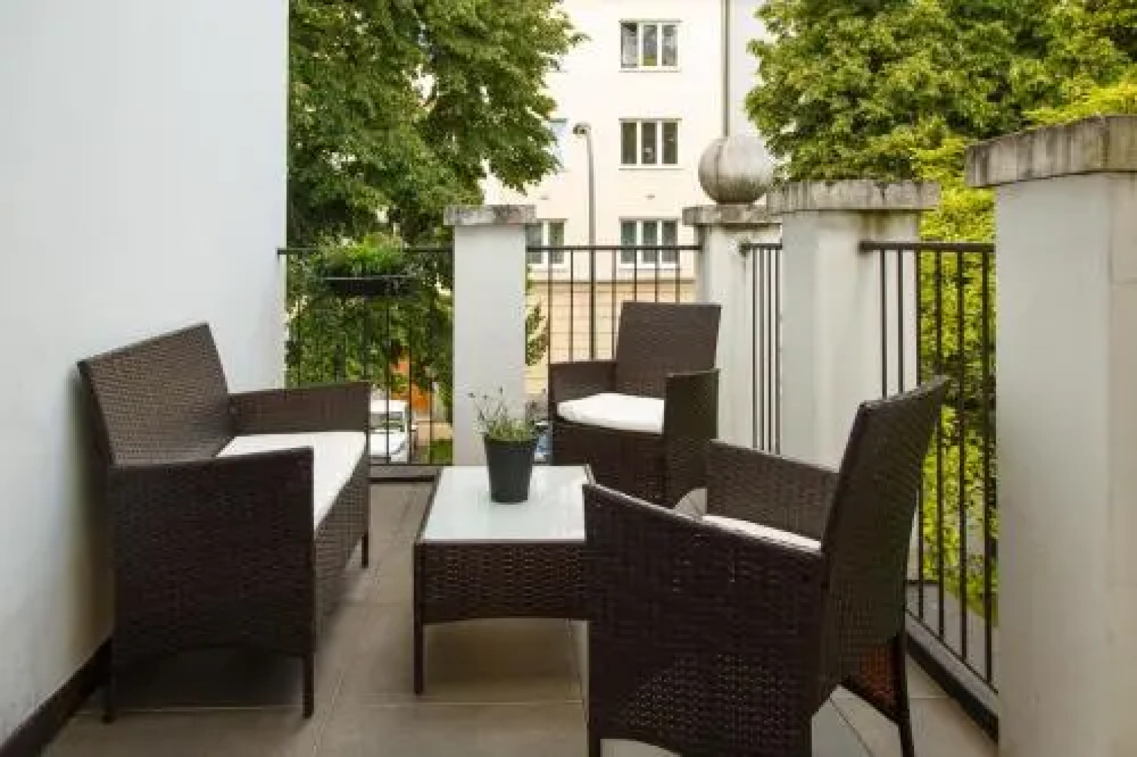 Apartments Villa Whitehouse