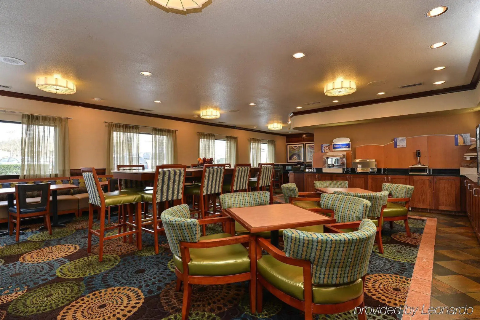 Holiday Inn Express Portland SE- Clackamas Area by IHG