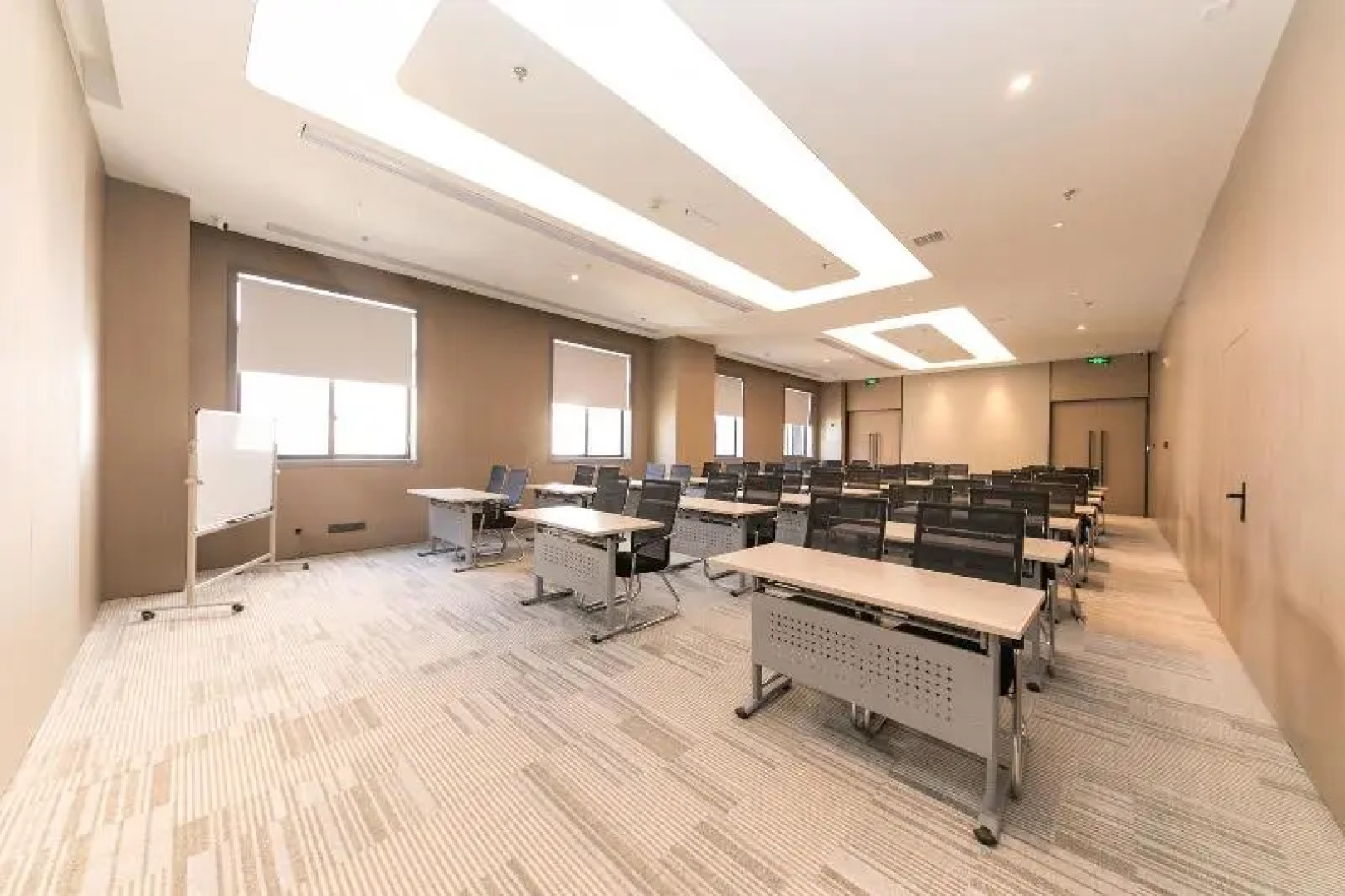 Ji Hotel (Huai Nan Commercial Trade Cultural Plaza