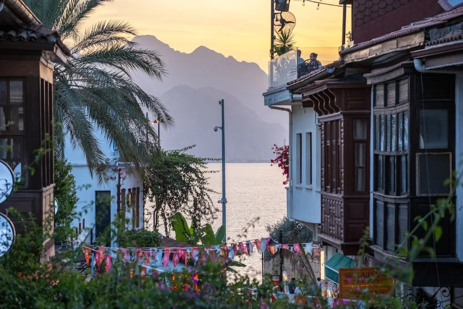 Saye Konak Kaleiçi&Oldtown