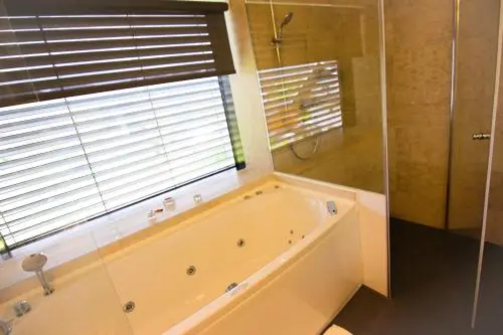 ECO Boutique Hotel AMS Beagle