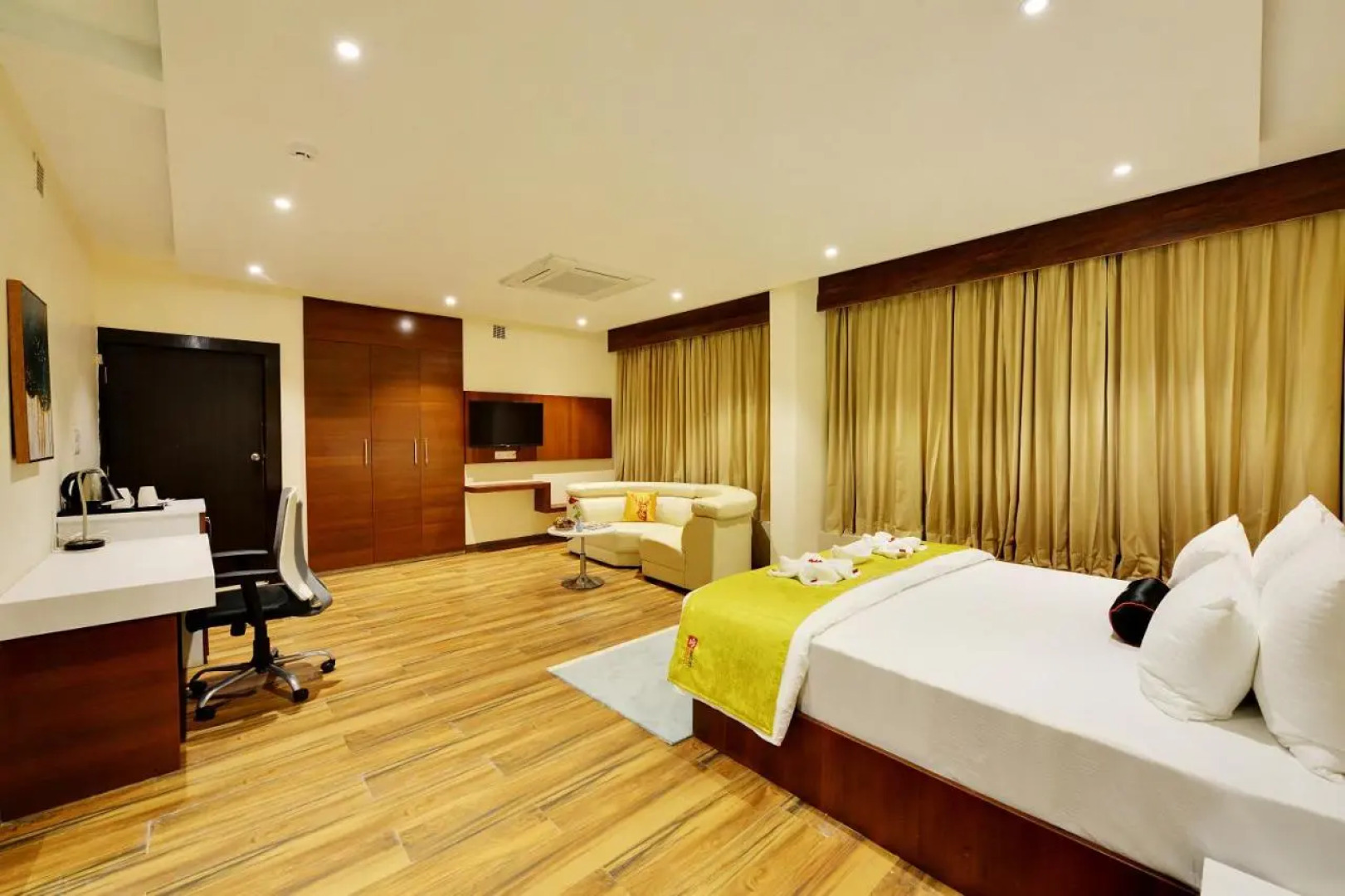 Mastiff Select Gulbarga Hotel